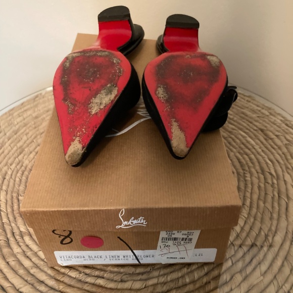 Genuine Christian Louboutin linen mules - Picture 3 of 3